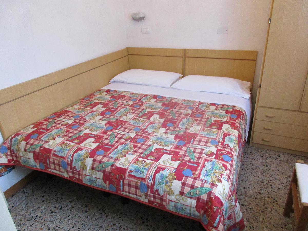 Hotel Pensione Ornella Cesenatico Extérieur photo